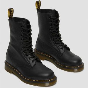 1490 VIRGINIA LEATHER MID CALF BOOTS size 7